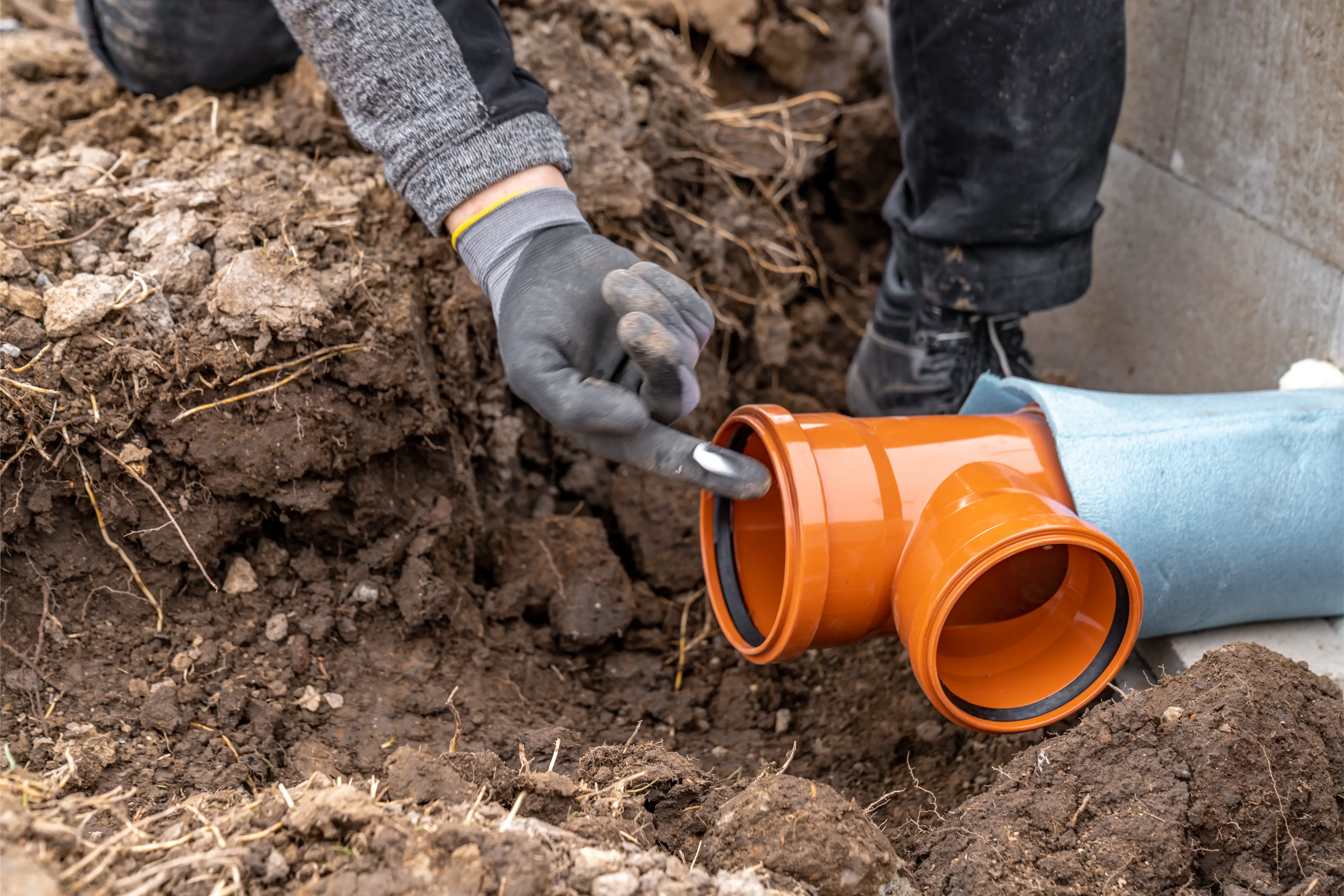 Professional drainage solutions in Glenshaw, PA - Expert installation of durable underground drainage pipes for effective water management. Contact Sorce Landscaping for reliable drainage services to protect your property from water damage.